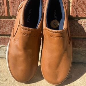 Nautica Kids Dress Shoes  size 3